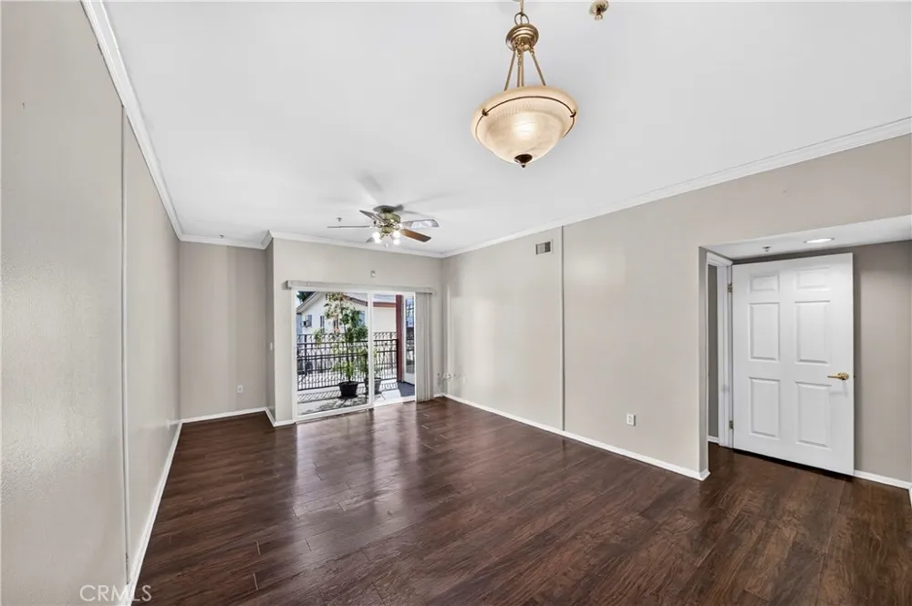 11124 Burbank Boulevard #108 North Hollywood, CA 91601