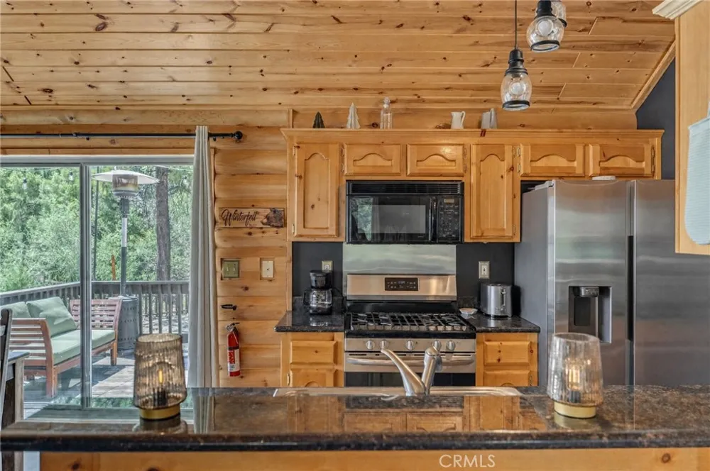 15324 Mil Potrero Highway Pine Mountain Club, CA 93222