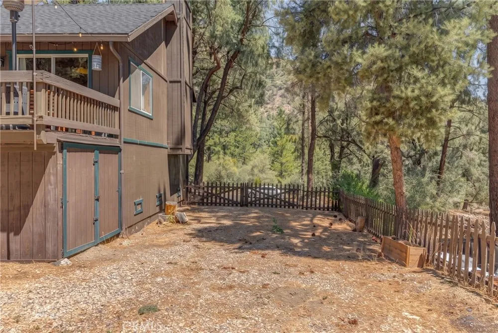 15324 Mil Potrero Highway Pine Mountain Club, CA 93222