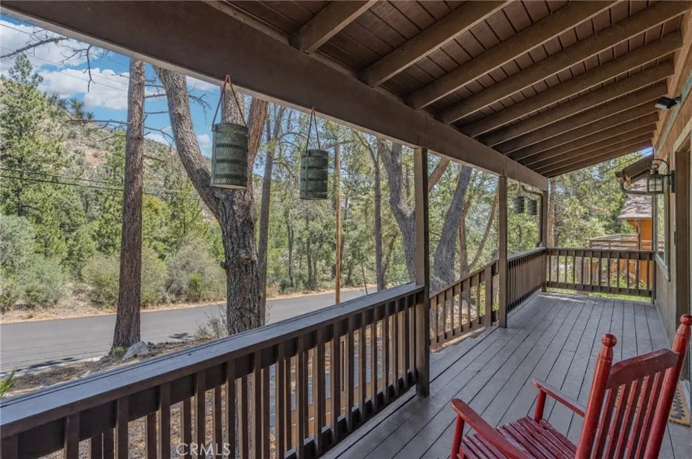 15324 Mil Potrero Highway Pine Mountain Club, CA 93222