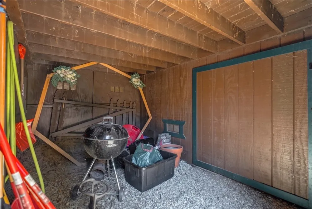 15324 Mil Potrero Highway Pine Mountain Club, CA 93222