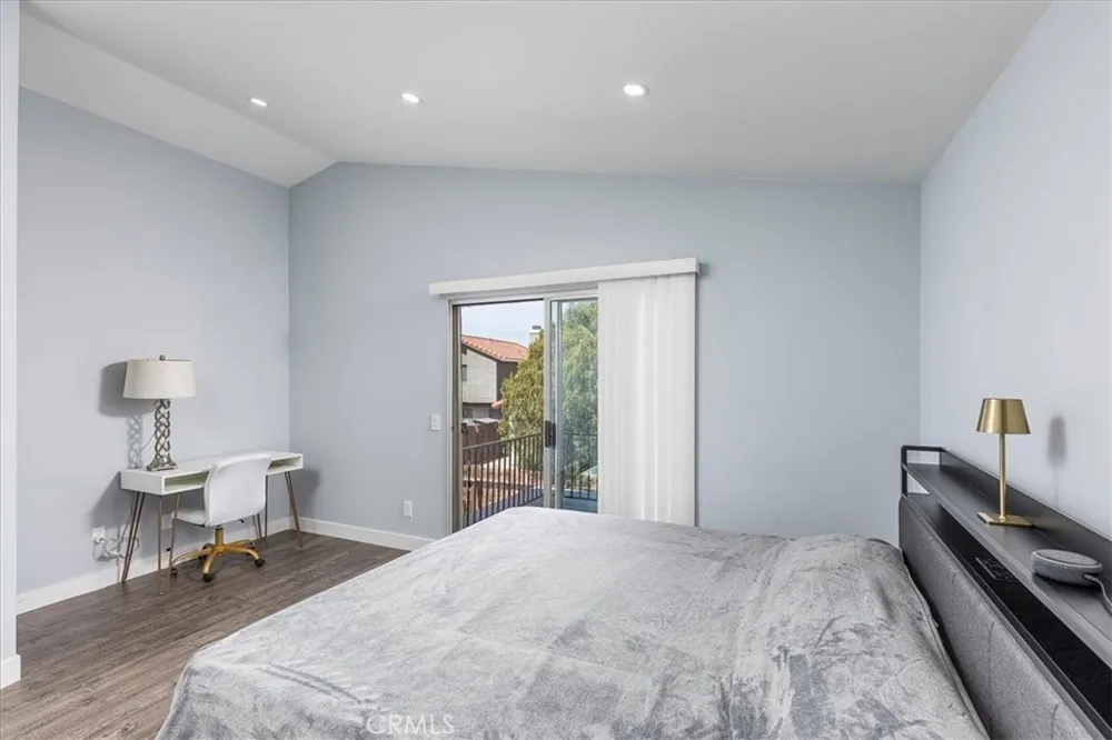 754 De La Luz Perris, CA 92571