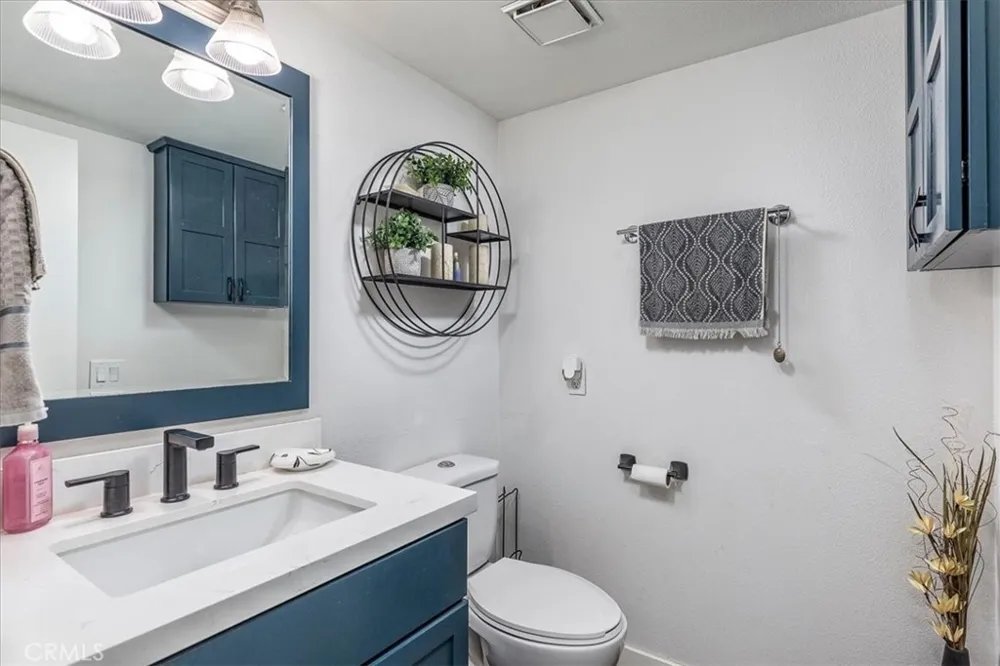 754 De La Luz Perris, CA 92571