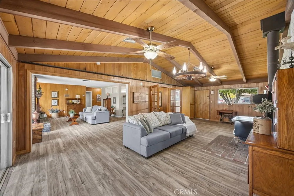 3495 Camellia Drive San Bernardino, CA 92404