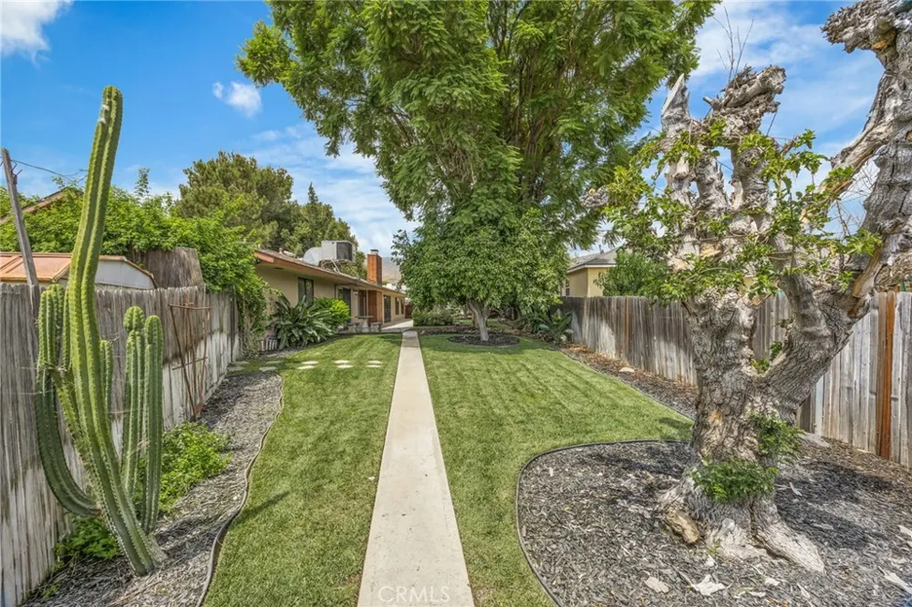 3495 Camellia Drive San Bernardino, CA 92404