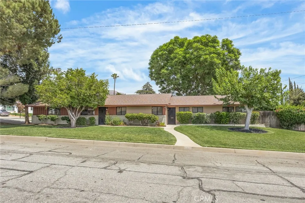 3495 Camellia Drive San Bernardino, CA 92404