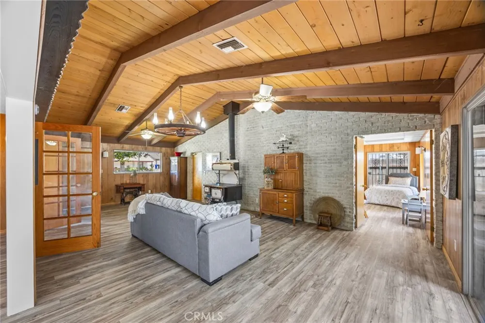 3495 Camellia Drive San Bernardino, CA 92404