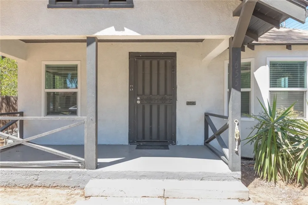 655 Edgar Beaumont, CA 92223