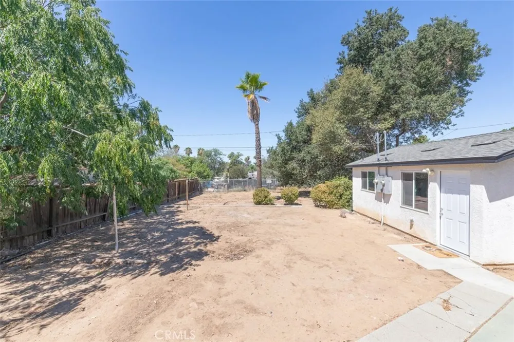 655 Edgar Beaumont, CA 92223