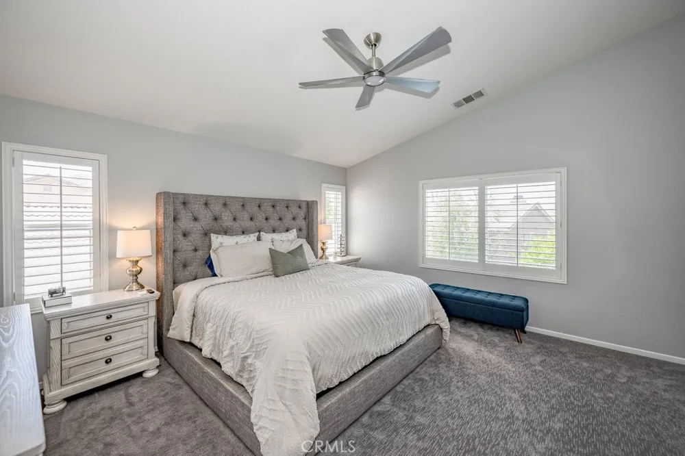 28315 Maitland Saugus, CA 91350