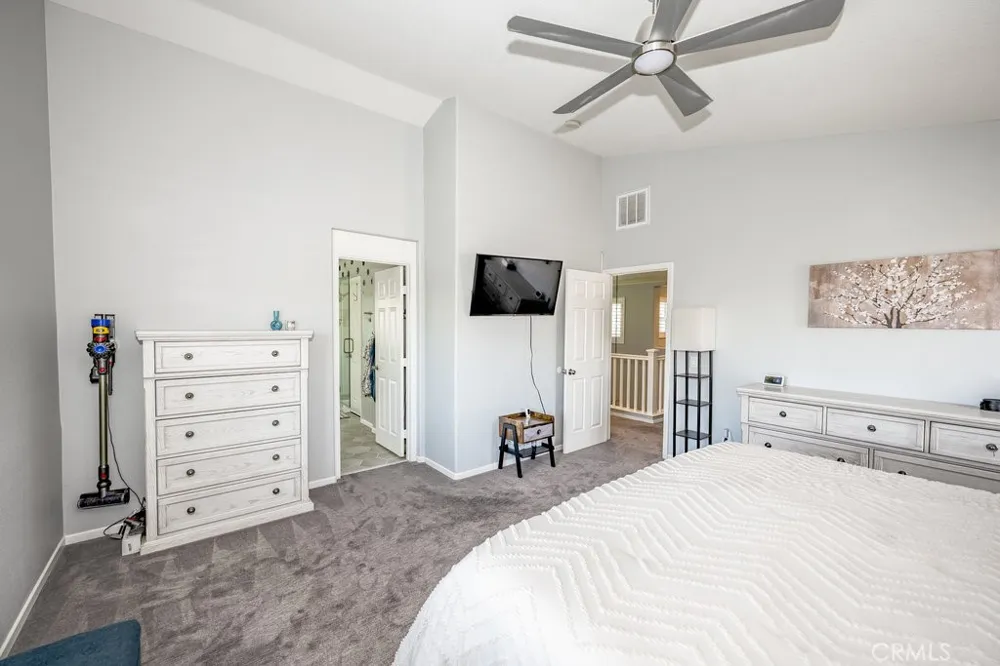 28315 Maitland Saugus, CA 91350