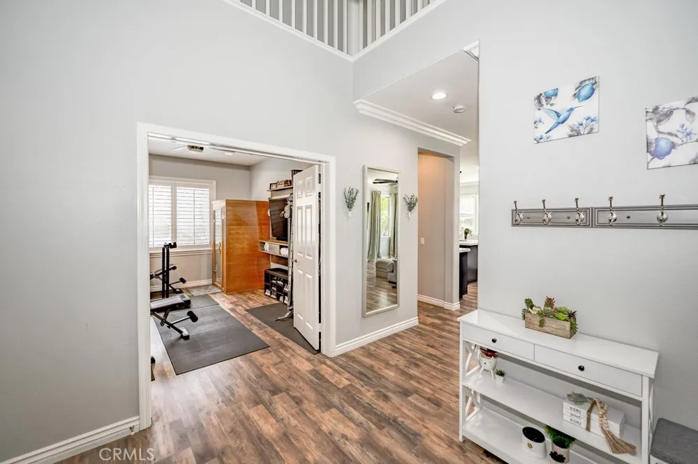 28315 Maitland Saugus, CA 91350