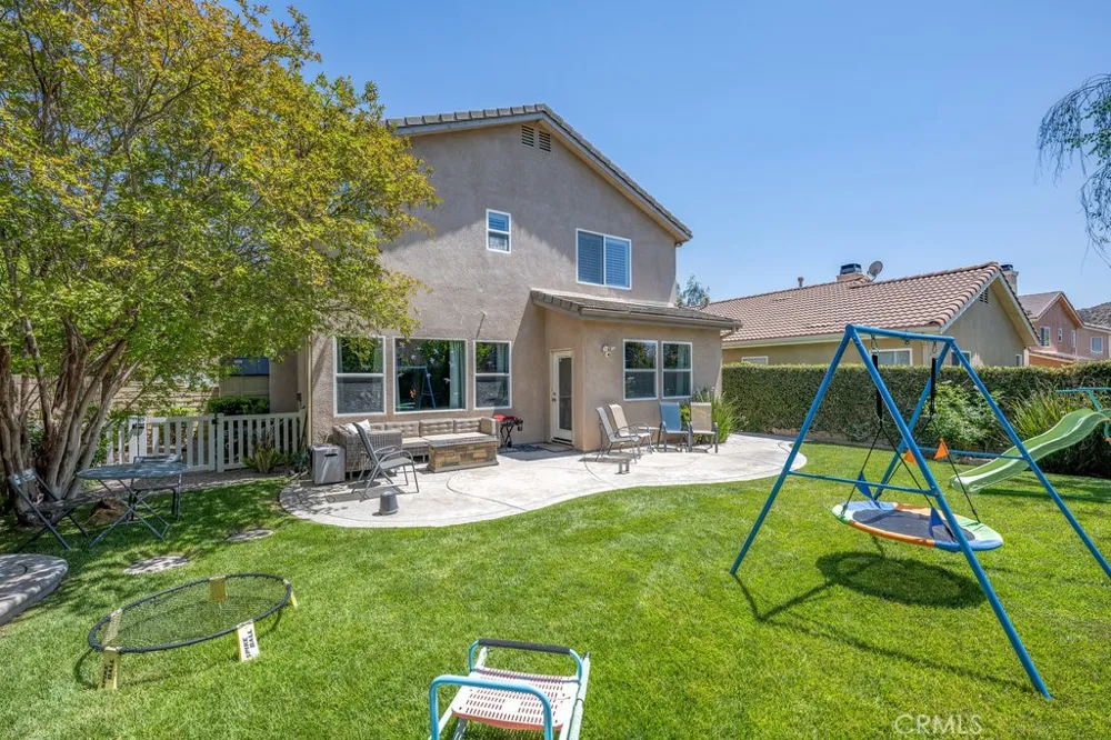 28315 Maitland Saugus, CA 91350
