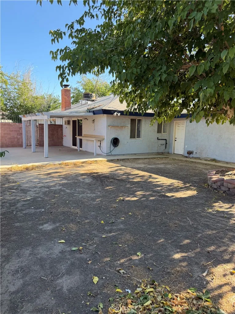 37744 Lasker Palmdale, CA 93550