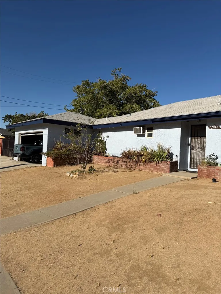 37744 Lasker Palmdale, CA 93550