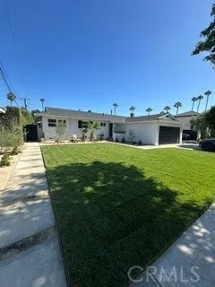 1430 Shamrock Costa Mesa, CA 92626