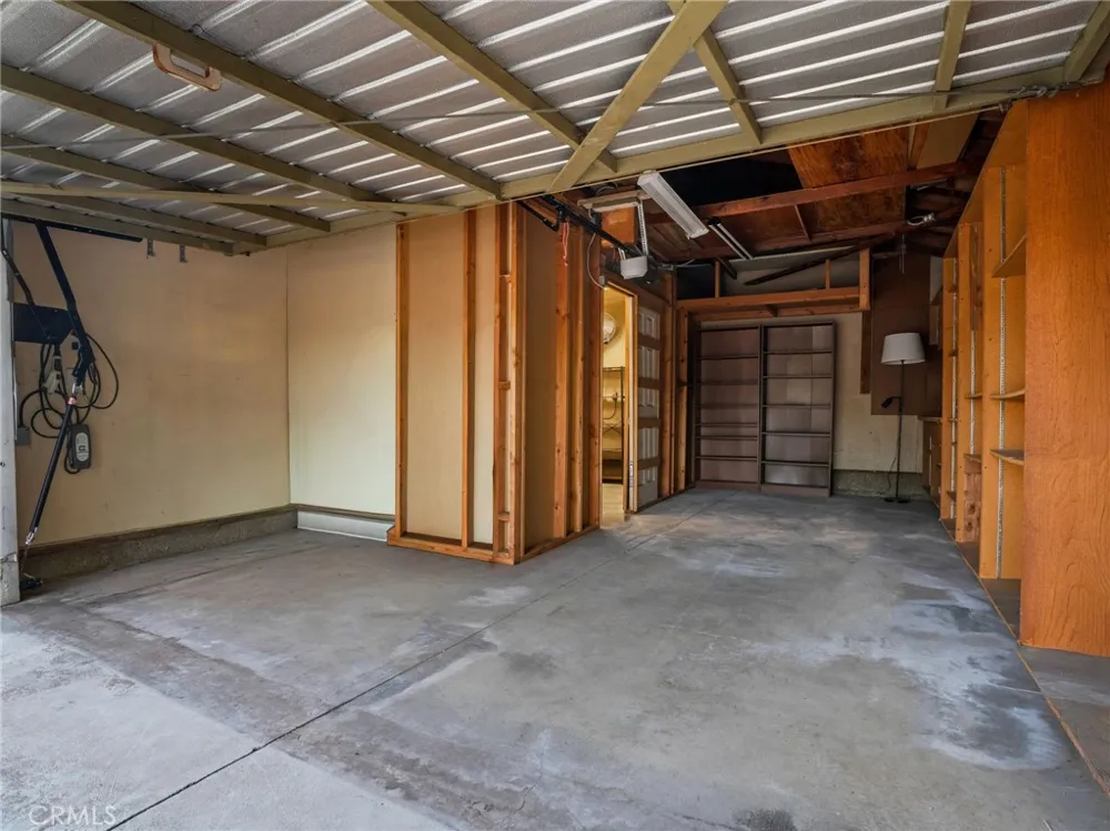 1430 Shamrock Costa Mesa, CA 92626