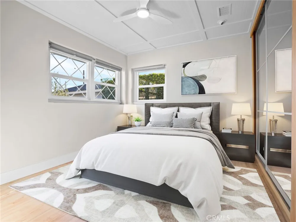 1430 Shamrock Costa Mesa, CA 92626