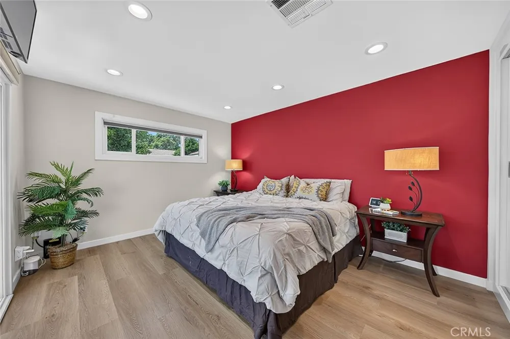 15225 Parron Gardena, CA 90249