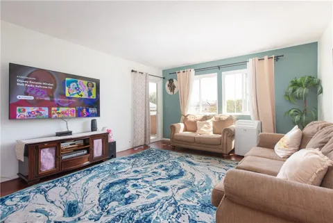 2507 E 15th Street #214