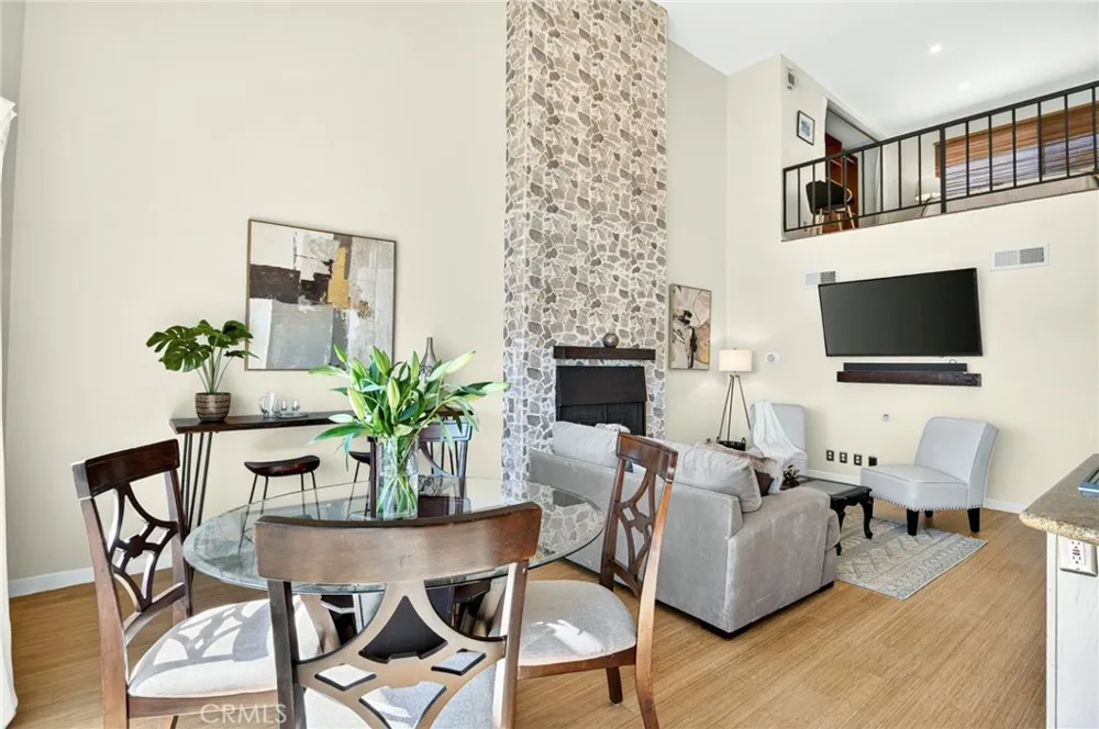 4660 Coldwater Canyon Avenue #20 Studio City, CA 91604