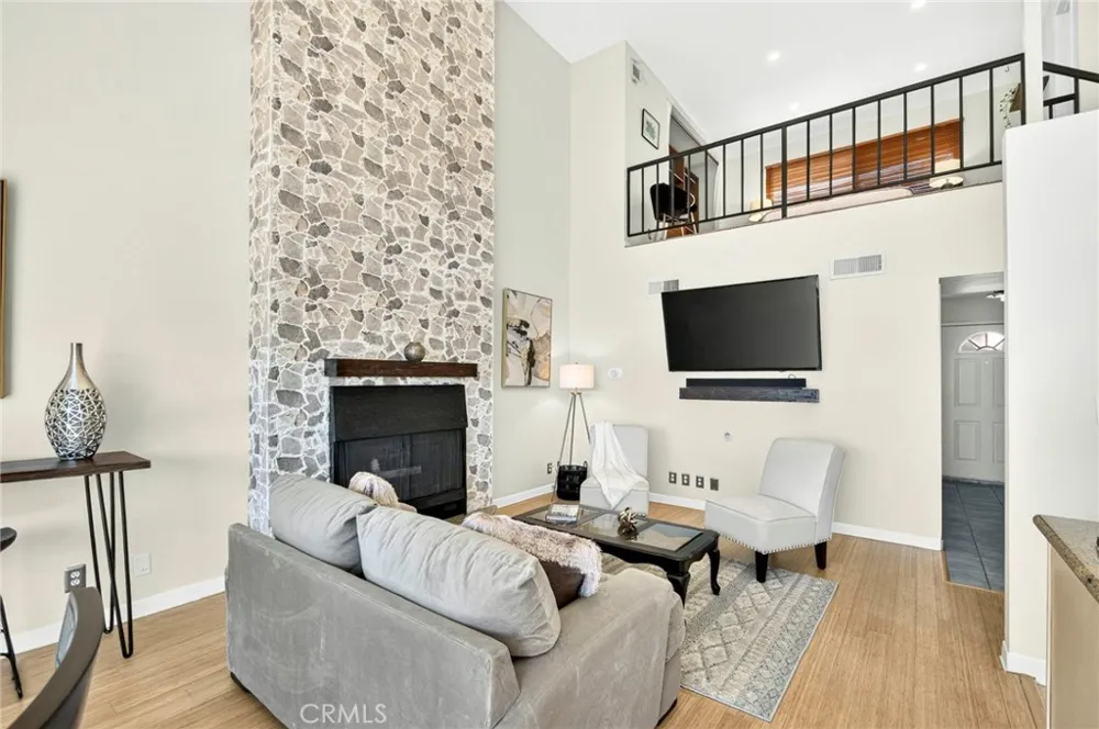 4660 Coldwater Canyon Avenue #20 Studio City, CA 91604
