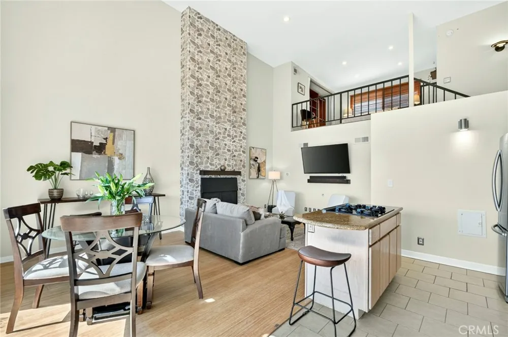 4660 Coldwater Canyon Avenue #20 Studio City, CA 91604
