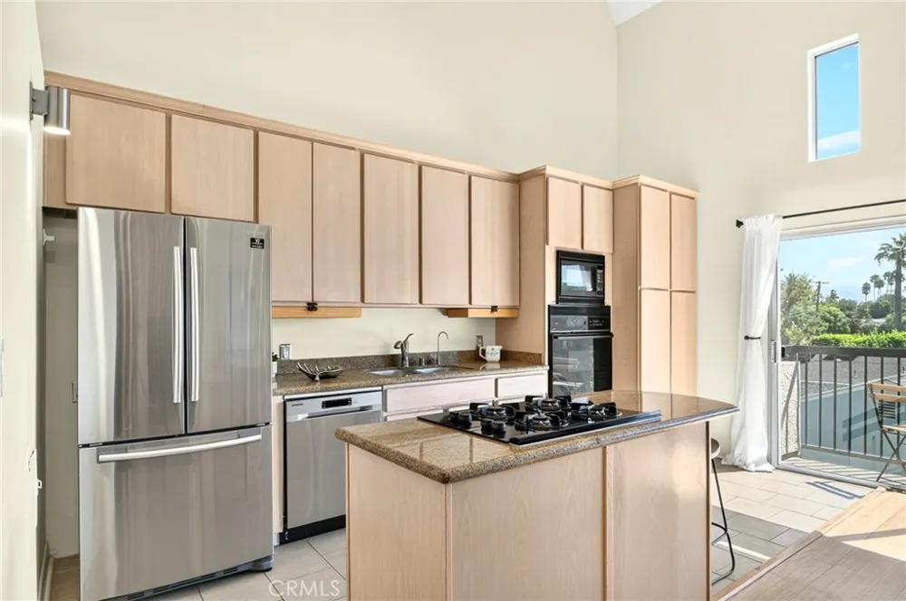 4660 Coldwater Canyon Avenue #20 Studio City, CA 91604