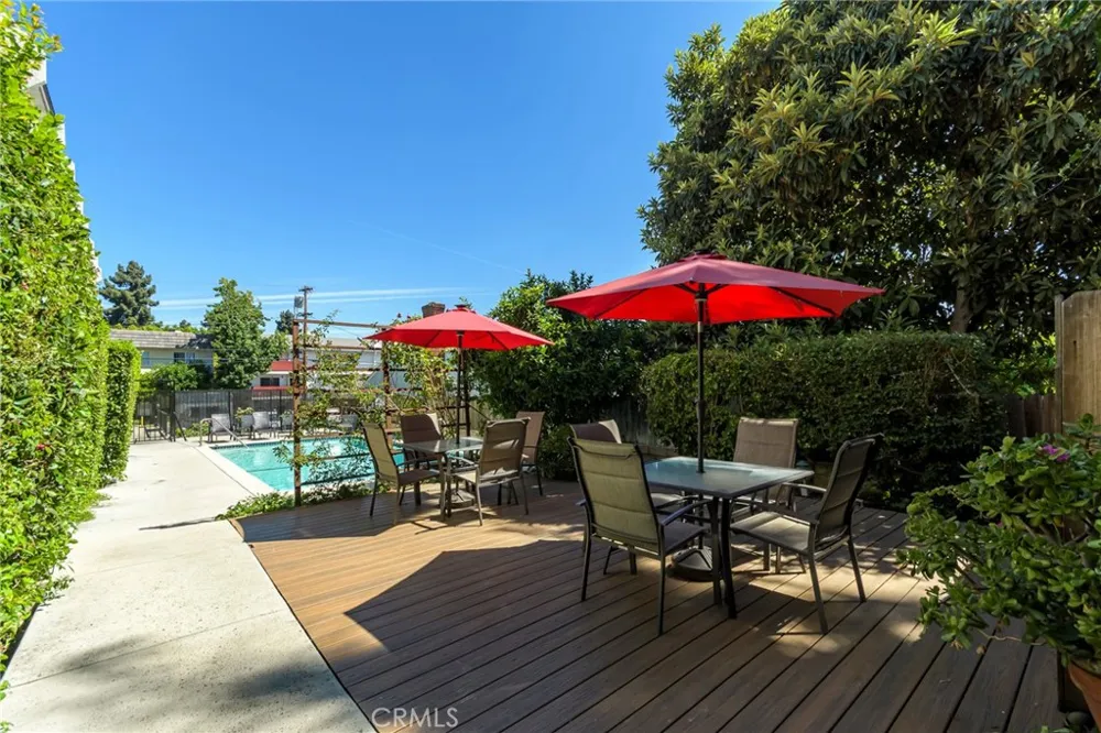 4660 Coldwater Canyon Avenue #20 Studio City, CA 91604