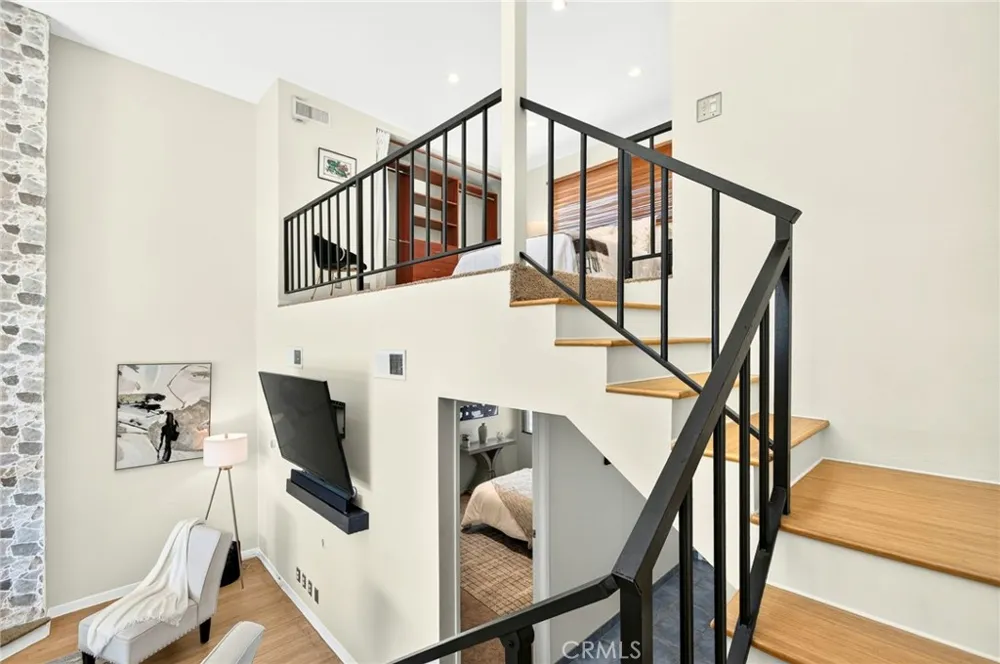 4660 Coldwater Canyon Avenue #20 Studio City, CA 91604