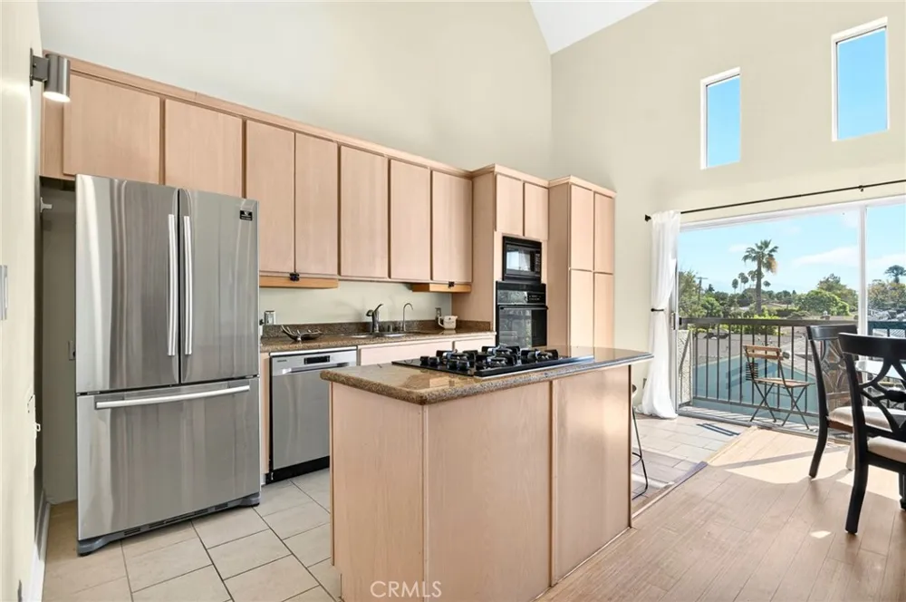4660 Coldwater Canyon Avenue #20 Studio City, CA 91604