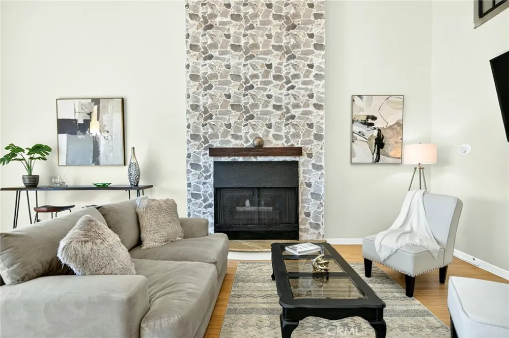 4660 Coldwater Canyon Avenue #20 Studio City, CA 91604