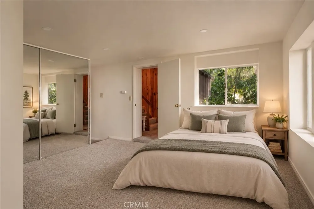 24251 Great View Drive Crestline, CA 92325