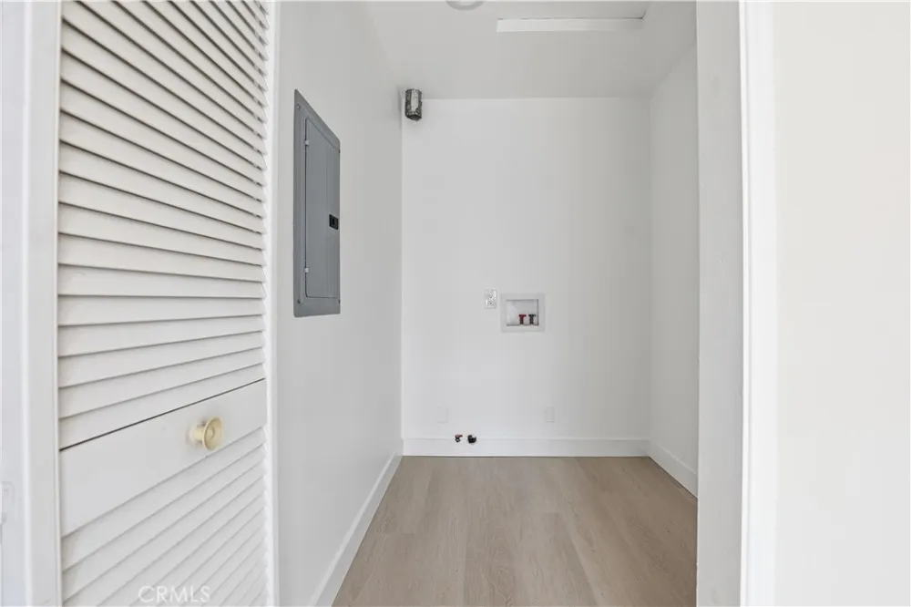 6200 W 77th Street Los Angeles, CA 90045
