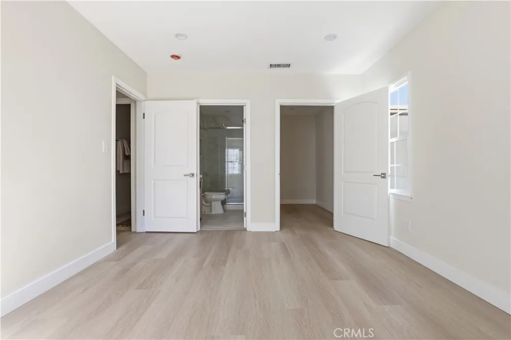 6200 W 77th Street Los Angeles, CA 90045