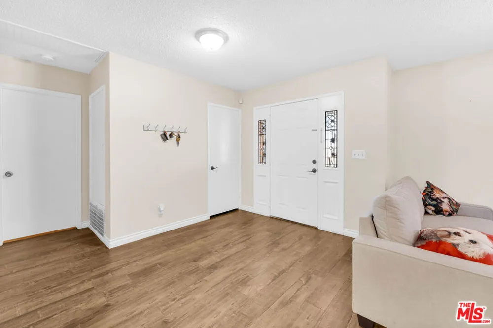 35335 89th Street Littlerock, CA 93543