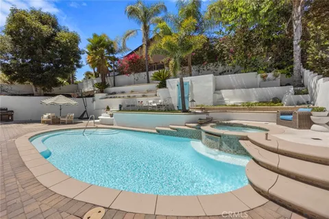 24271 La Pala Lane