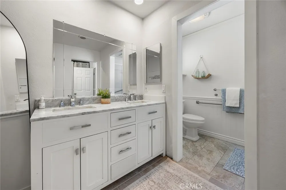 24271 La Pala Lane Mission Viejo, CA 92691