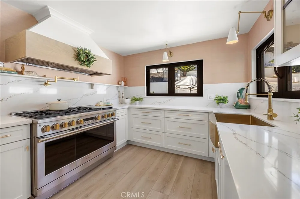 24271 La Pala Lane Mission Viejo, CA 92691