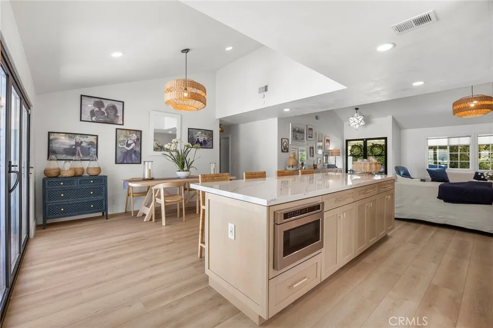 24271 La Pala Lane Mission Viejo, CA 92691