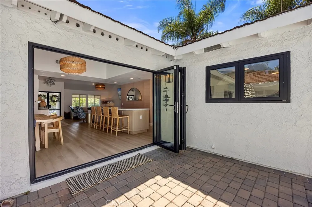24271 La Pala Lane Mission Viejo, CA 92691