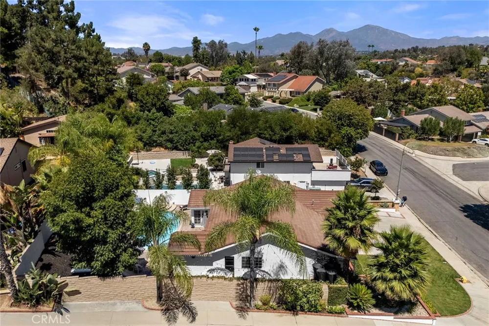 24271 La Pala Lane Mission Viejo, CA 92691