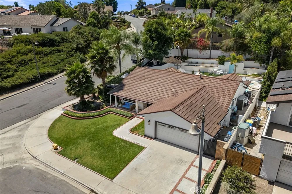 24271 La Pala Lane Mission Viejo, CA 92691