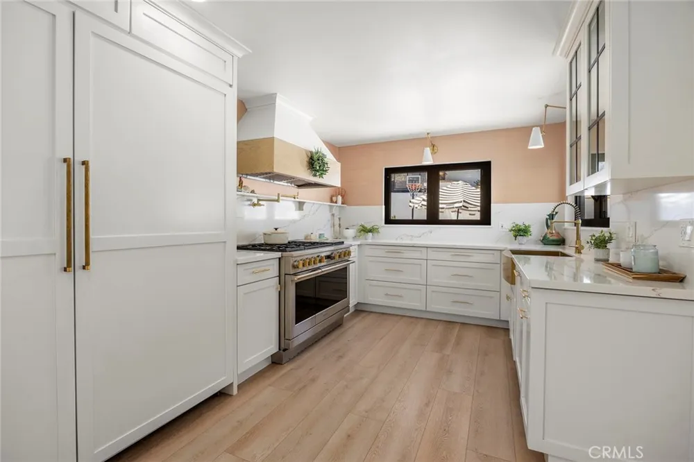 24271 La Pala Lane Mission Viejo, CA 92691