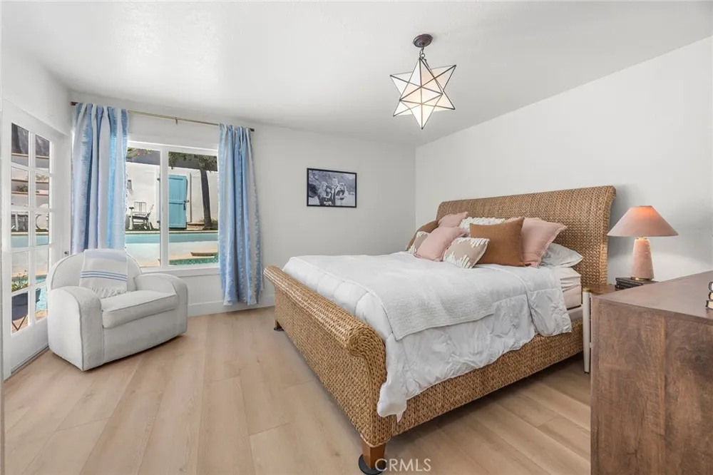 24271 La Pala Lane Mission Viejo, CA 92691