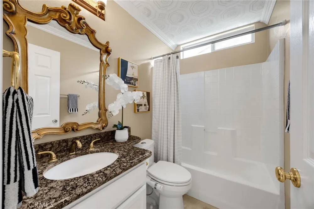 17887 Mariposa Avenue Yorba Linda, CA 92886
