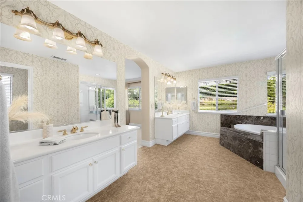 17887 Mariposa Avenue Yorba Linda, CA 92886