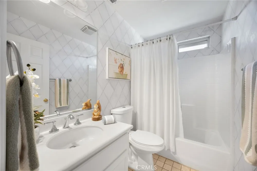 17887 Mariposa Avenue Yorba Linda, CA 92886