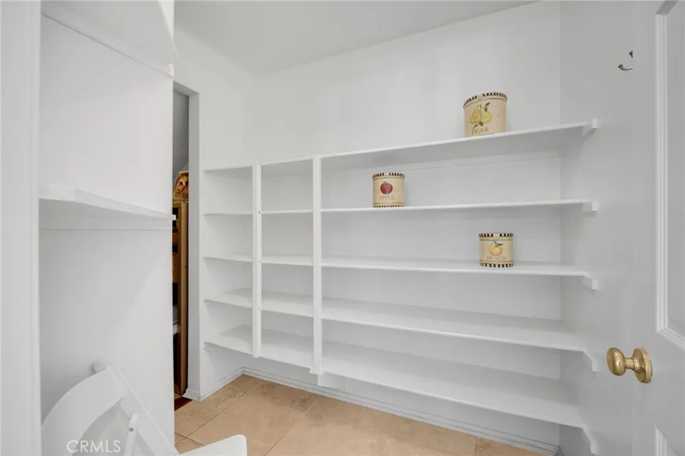 17887 Mariposa Avenue Yorba Linda, CA 92886