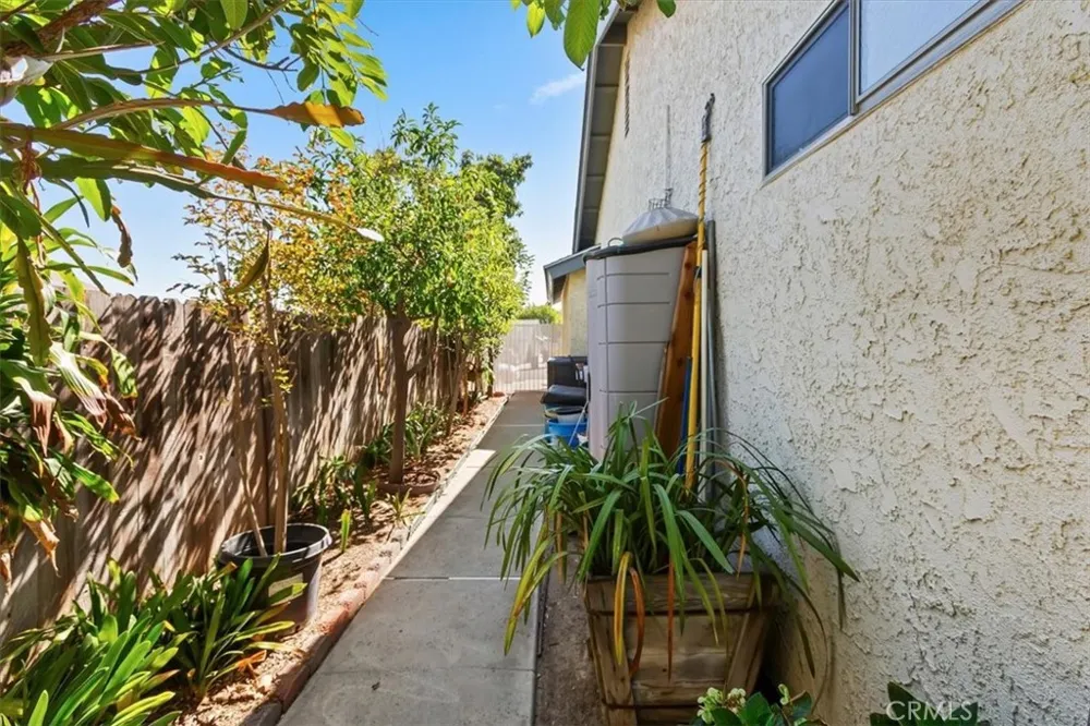 1167 Reggio Place Pomona, CA 91766